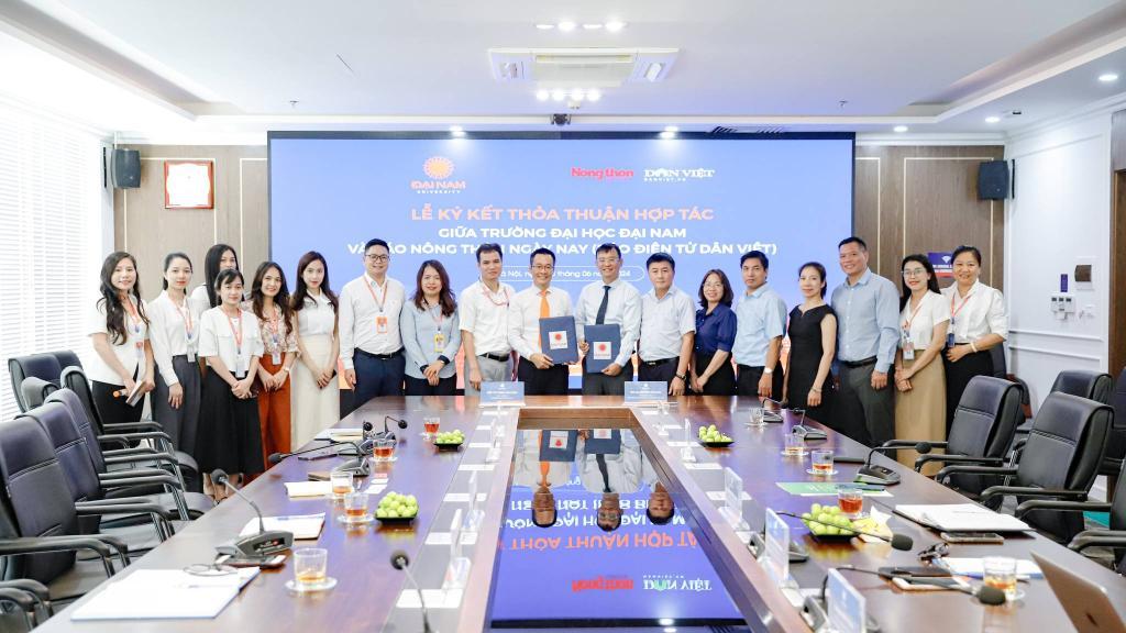 nong-thon-ngay-nay-newspaper-cooperates-with-dai-nam-university-to-enhance-communication-training-quality