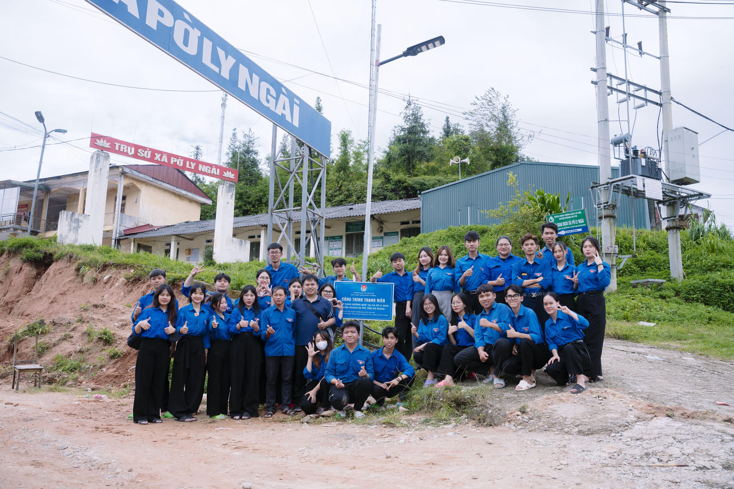 Mùa hè xanh 2024: Hành trình đong đầy nhiệt huyết, “gieo hạt” yêu thương của sinh viên Đại học Đại Nam tại nơi địa đầu Tổ quốc