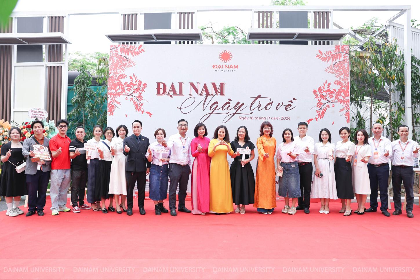 dai-nam-homecoming-a-meaningful-reunion-of-educators-and-alumni-across-generations